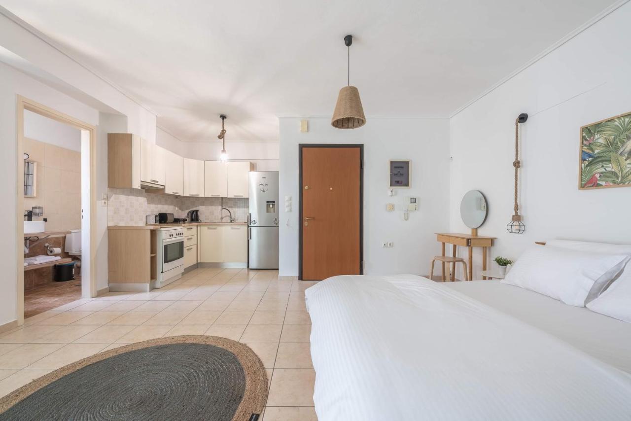 Athenian Home エクステリア 写真